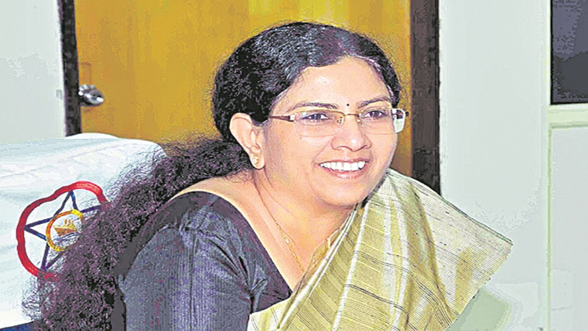 ఏపీపీఎస్సీ ఛైర్‌పర్సన్‌గా అనురాధ