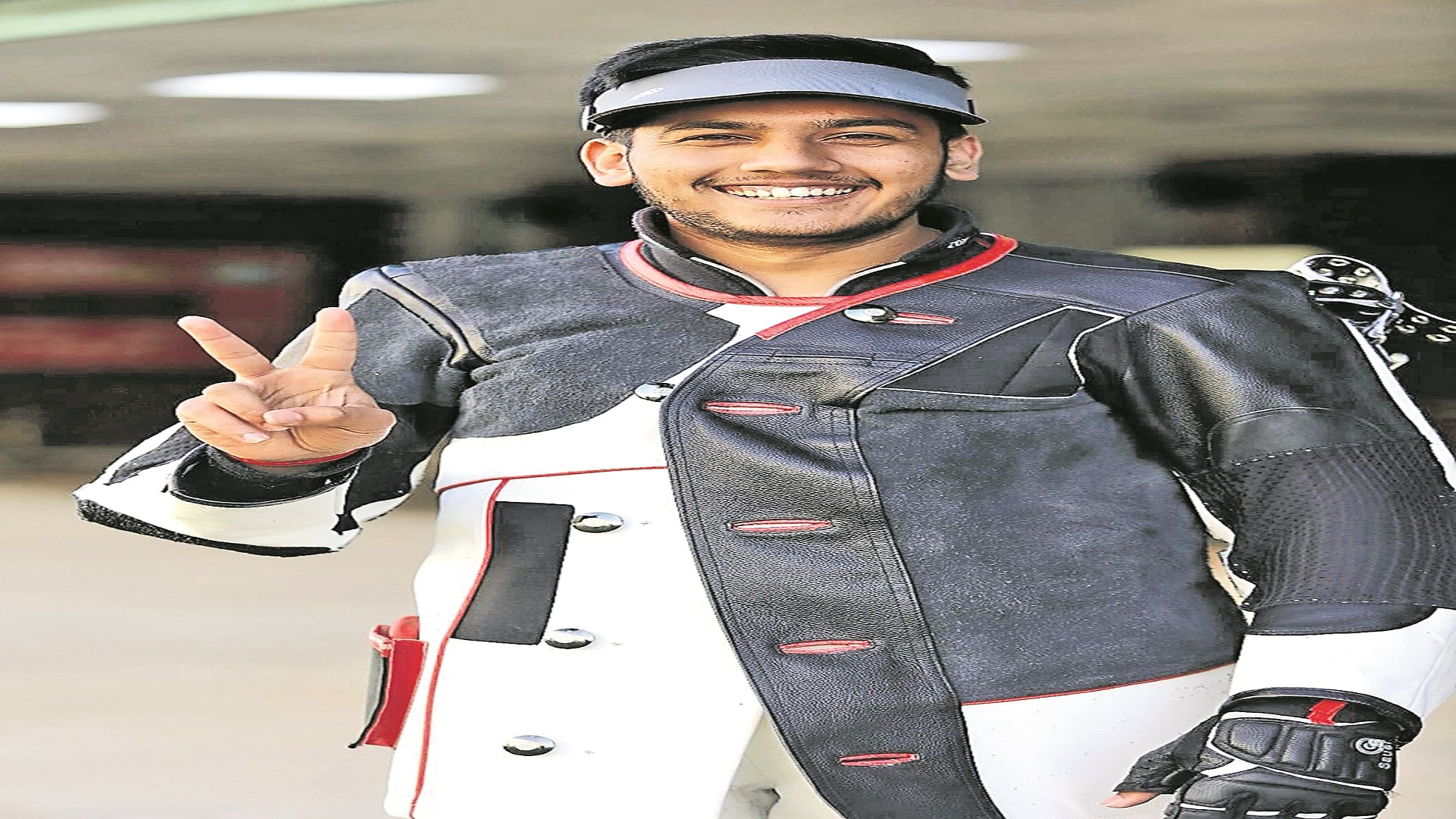 ఐశ్వరీకి స్వర్ణం