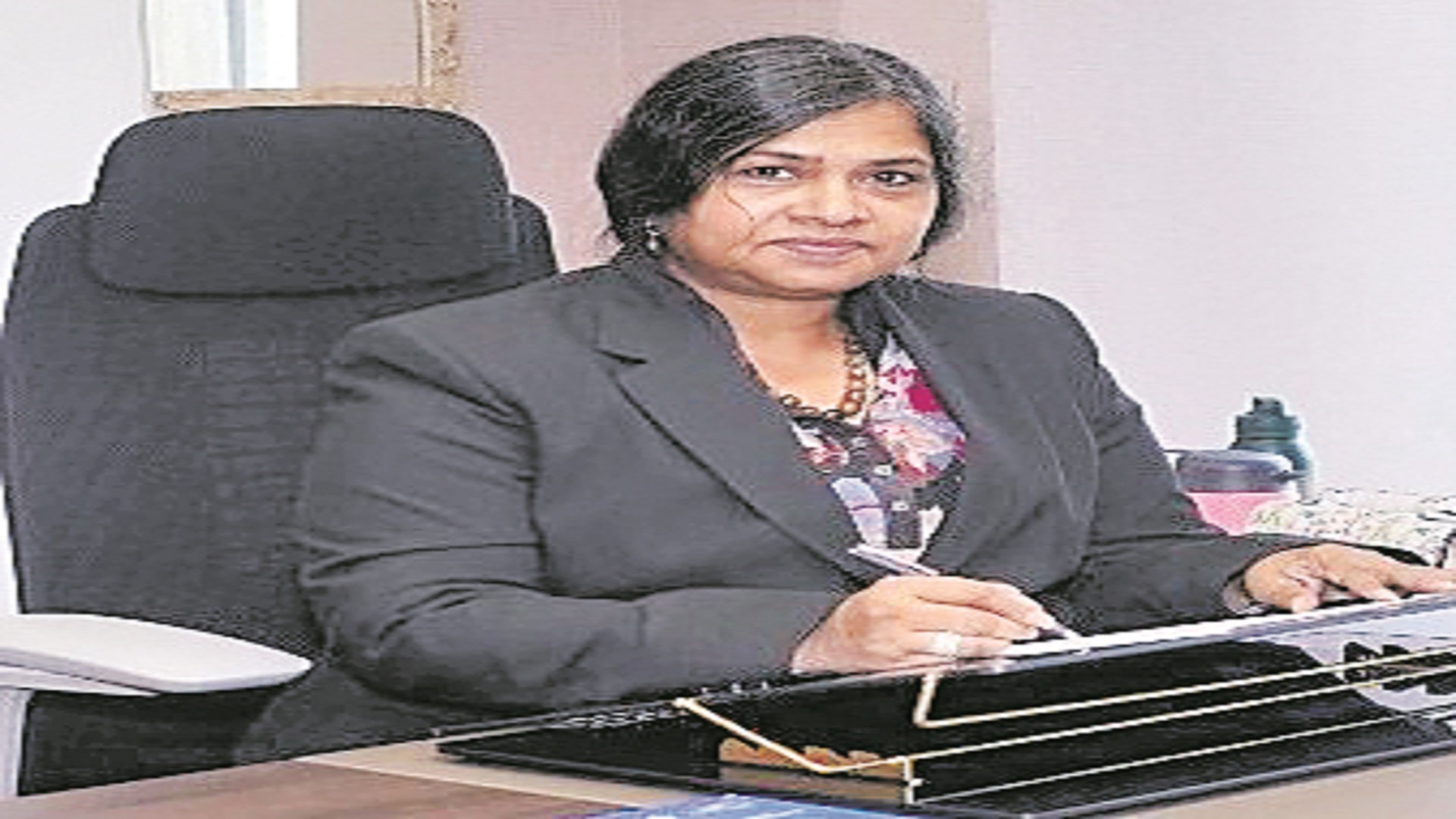 కమిషనర్‌గా సుధారాణి రేలంగి