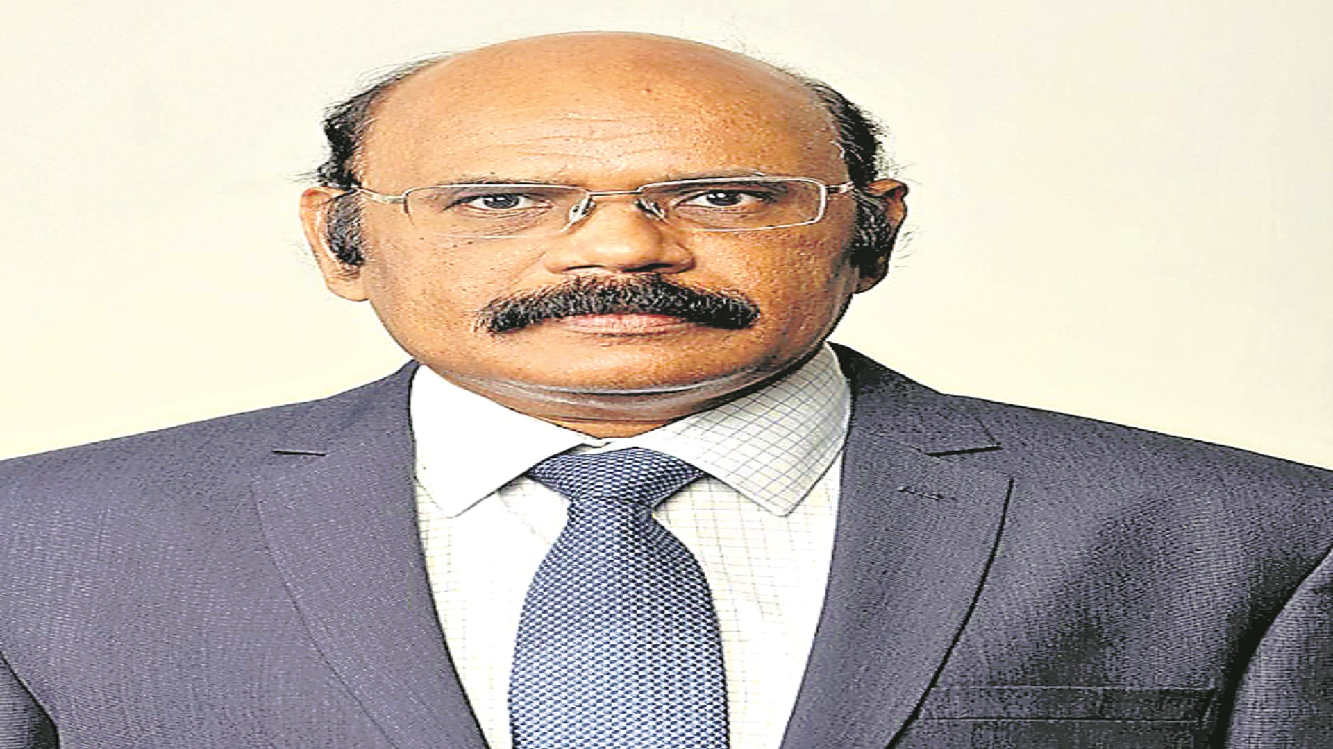 డాక్టర్‌ లోకేశ్వరరావు సజ్జా