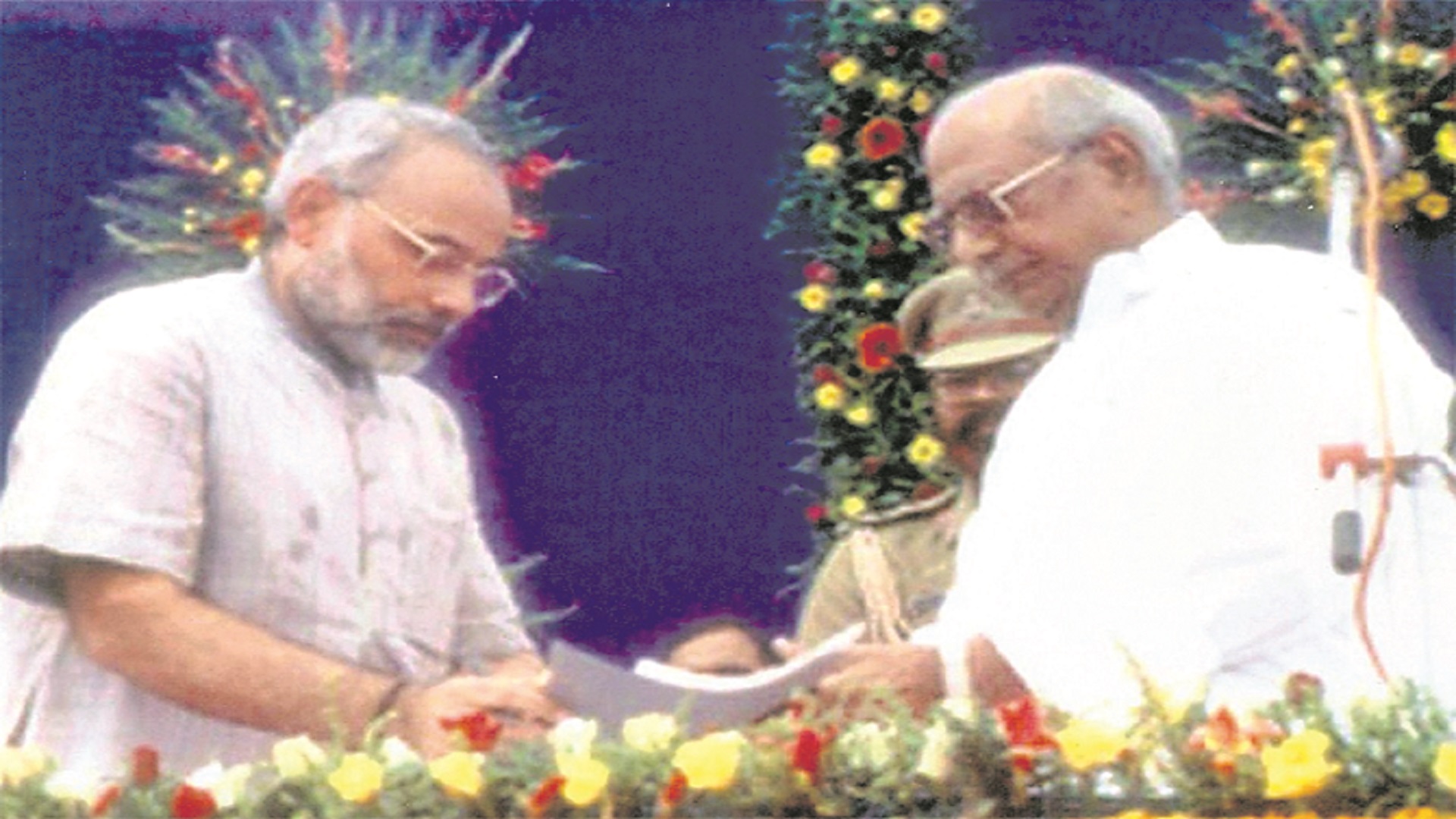 నరేంద్రమోదీ