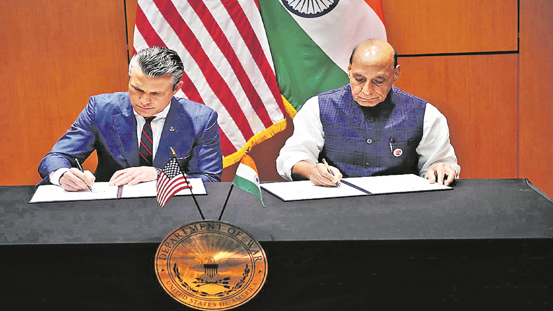 భారత్‌-అమెరికా మధ్య కీలక రక్షణ ఒప్పందం