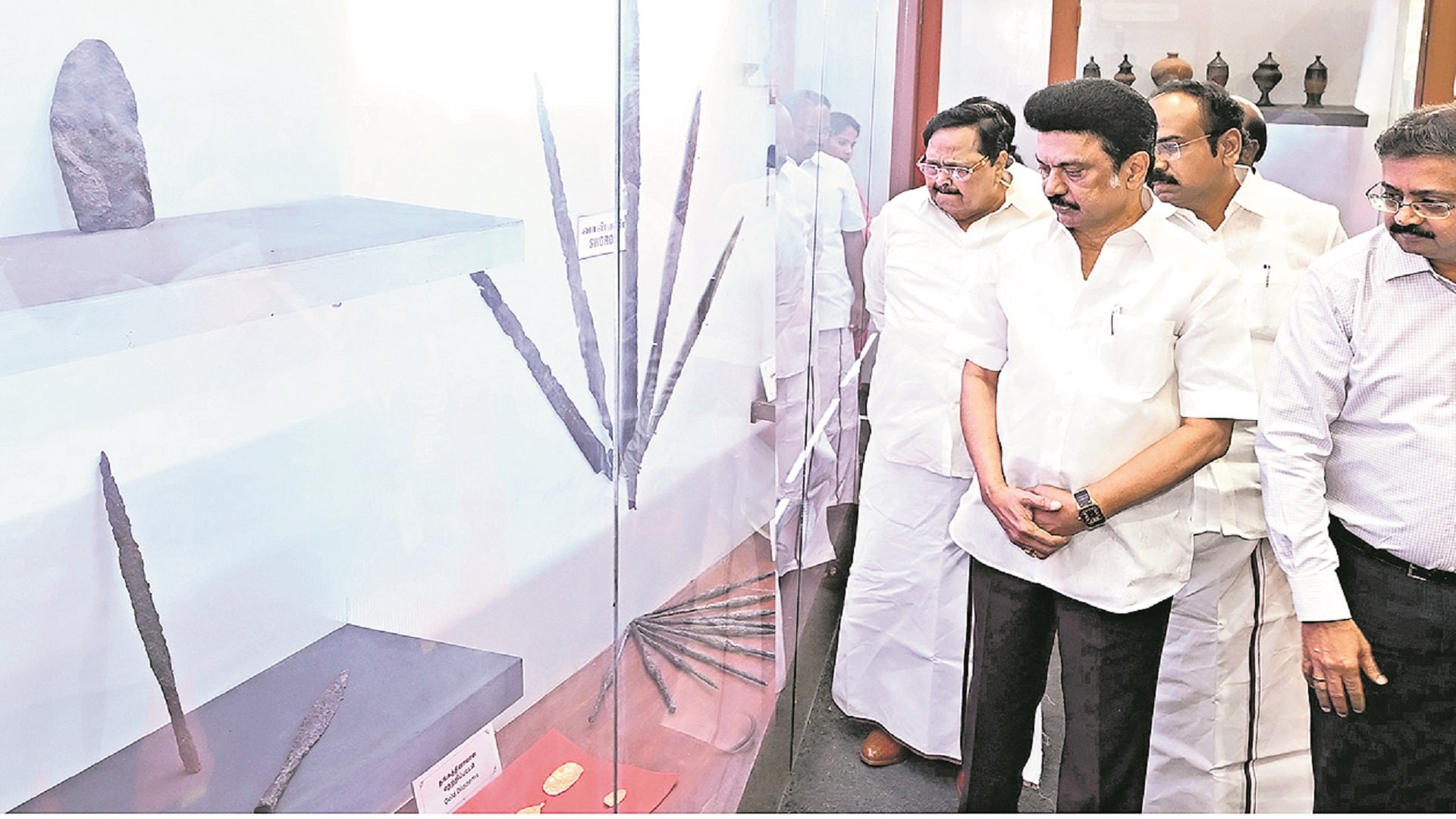 యాంటిక్విటీ ఆఫ్‌ ఐరన్‌