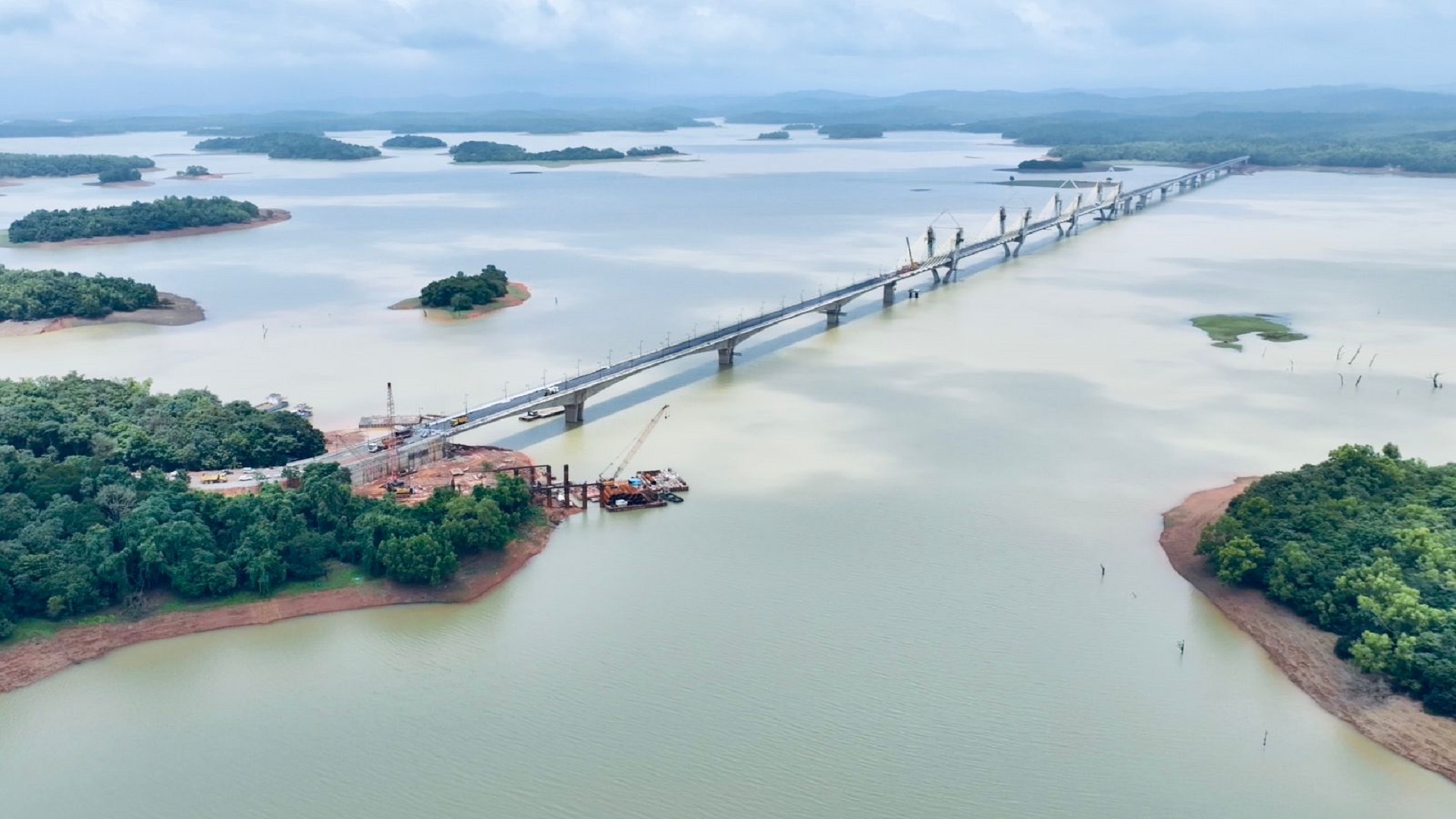 India’s second longest cable-stayed bridge